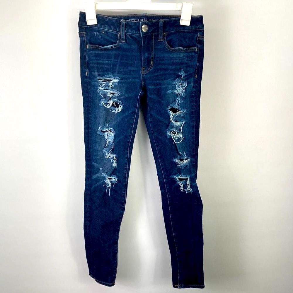 American Eagle 360 Stretch Ripped Jeggings Womens size 2 short
